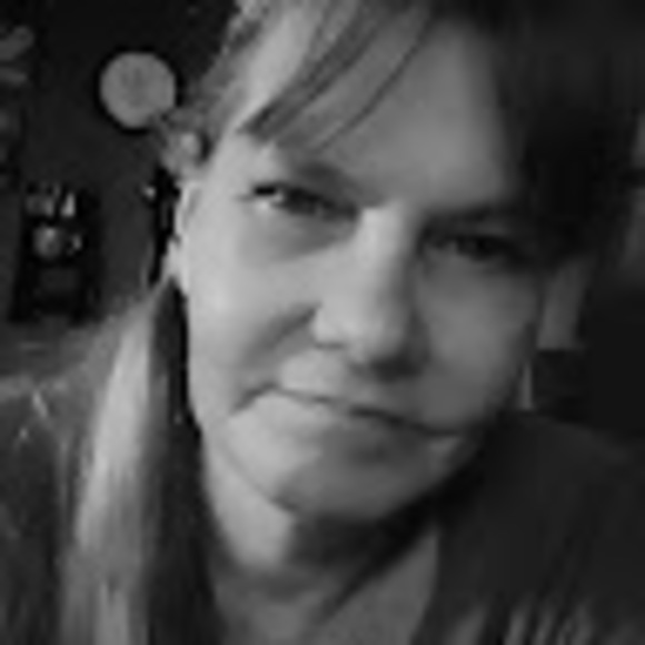 Meet your Posher, September - Picture 1 of 1